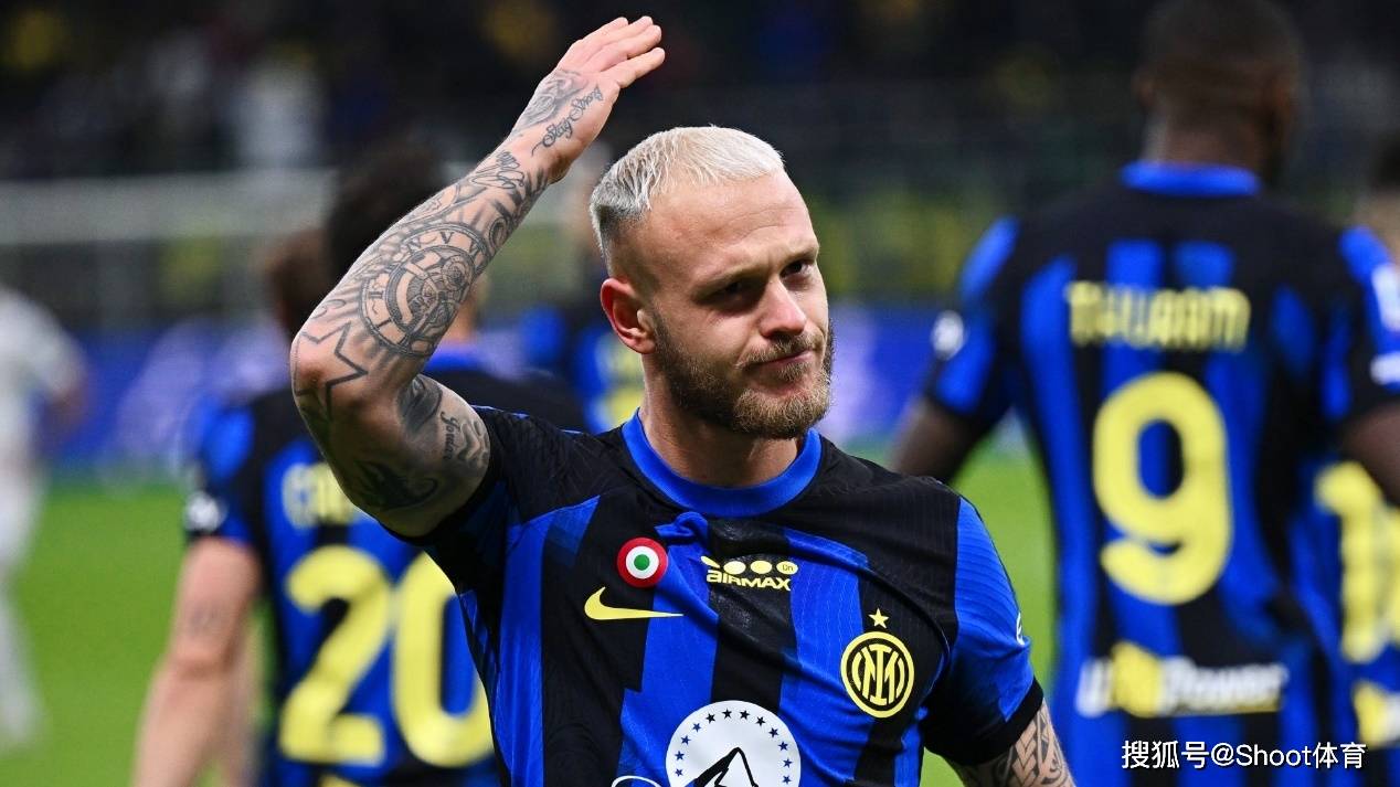 包含萨索洛客场力克维罗纳,取得关键胜利的词条 包含萨索洛客场力克维罗纳,取得关键胜利的词条