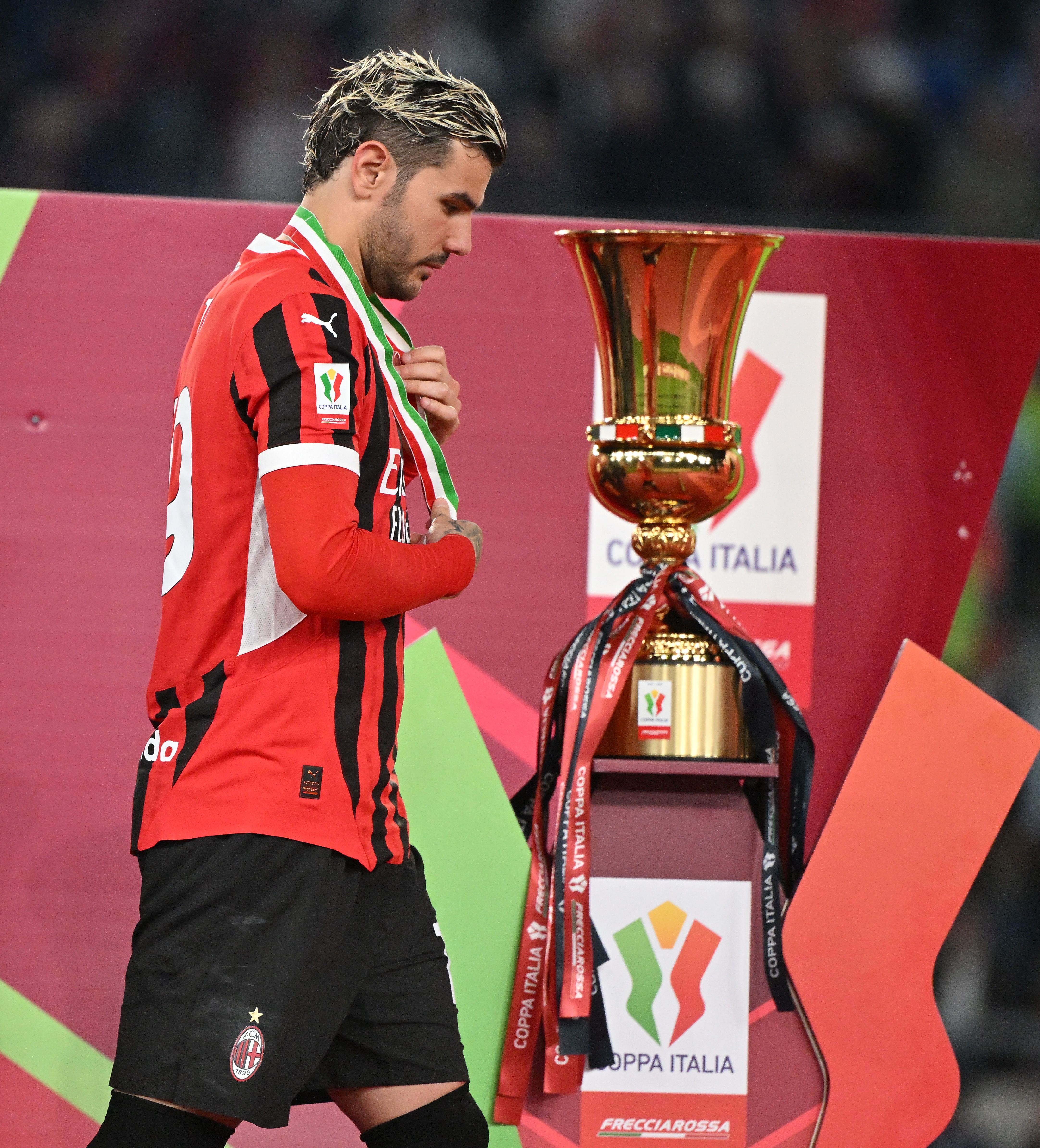 关于意大利足球联赛新秀脱颖而出，令人耳目一新的信息