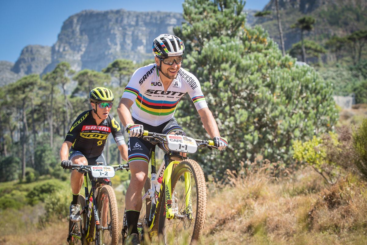 在场上的最佳:南非队球员表现抢眼 在场上的最佳:南非队球员表现抢眼