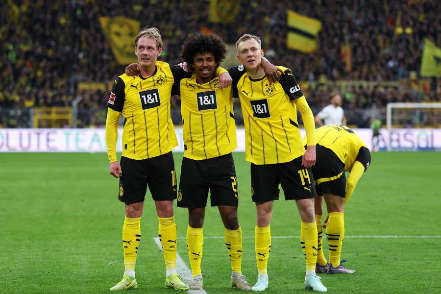 关于多特蒙德主场大胜，球队士气回暖的信息