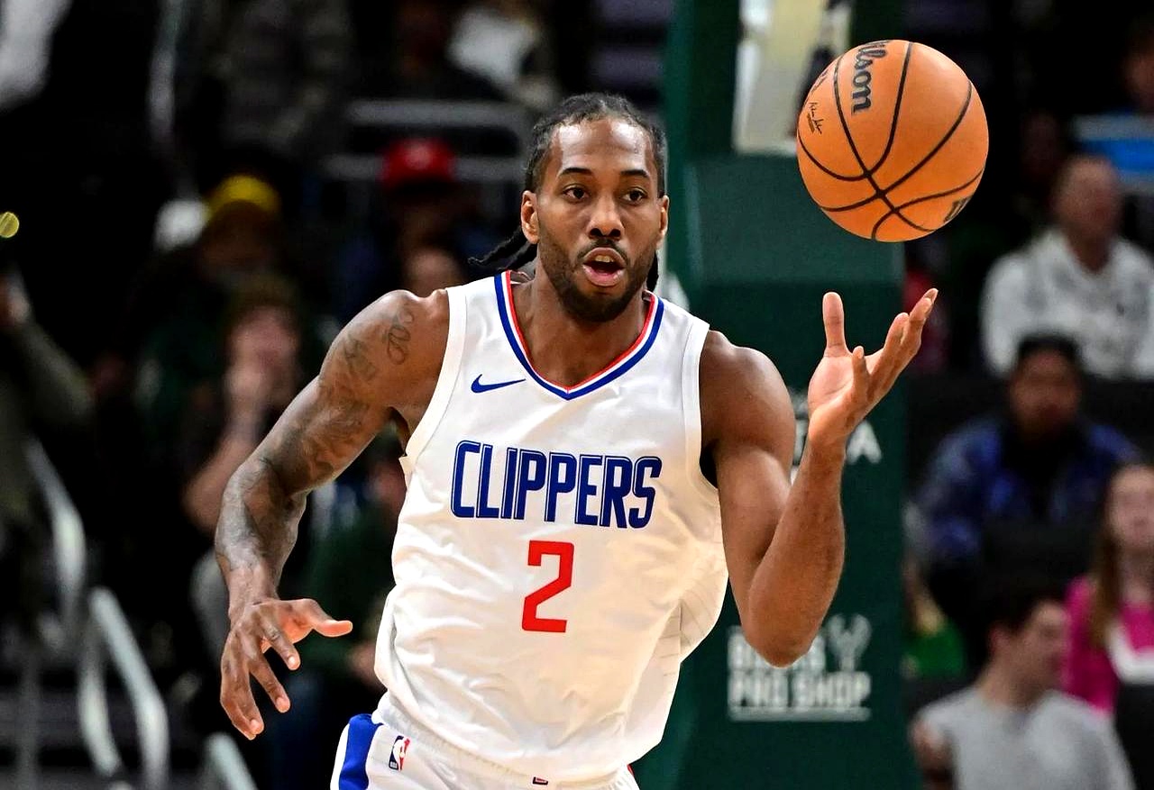 猛龙击败篮网,伦纳德砍下关键三分 猛龙击败篮网,伦纳德砍下关键三分