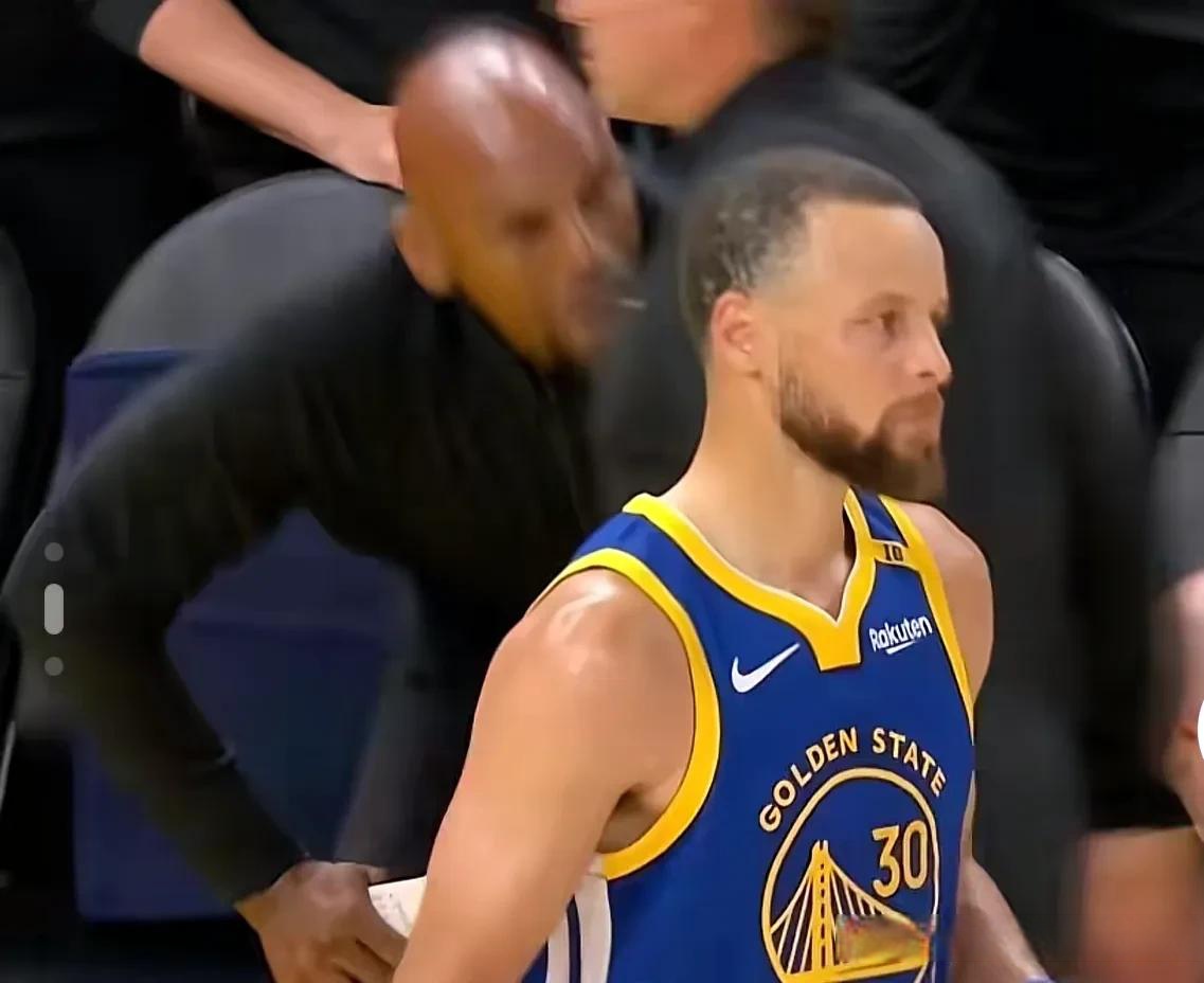 勇士再次战胜火箭，取得连胜