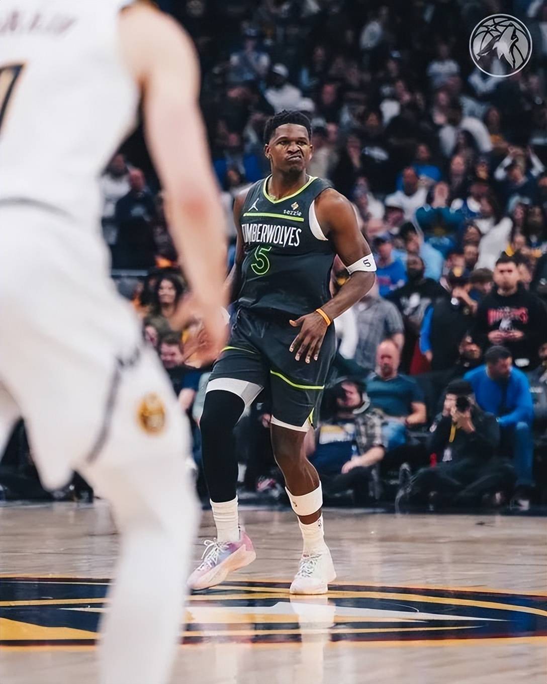 森林狼大胜篮网，被森林狼痛击