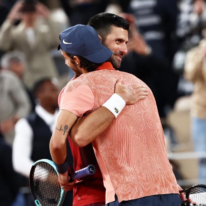 包含欧洲网球队鏖战德国网球队,德约科维奇统治全场的词条 包含欧洲网球队鏖战德国网球队,德约科维奇统治全场的词条