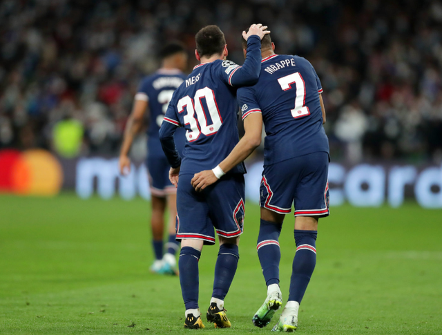 包含瑞典队碾压法国队，奥恰洛夫高光表现的词条