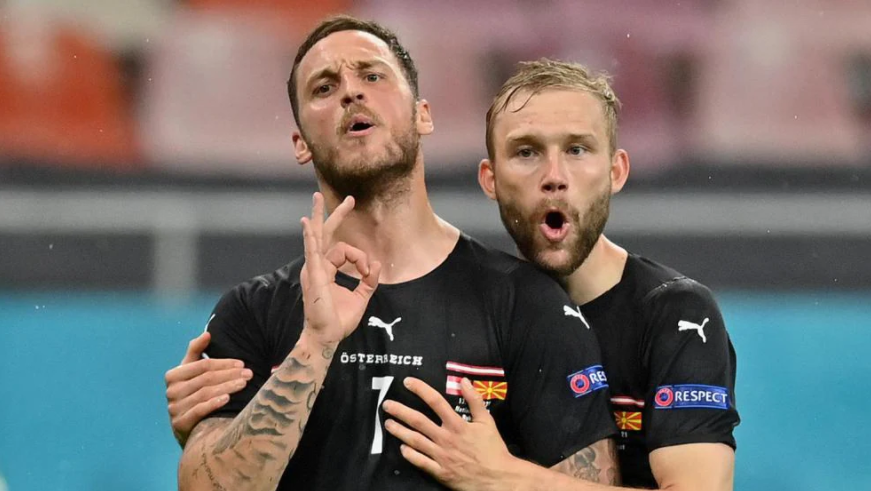 韩国队险胜奥地利队，奥恰洛夫高光表现