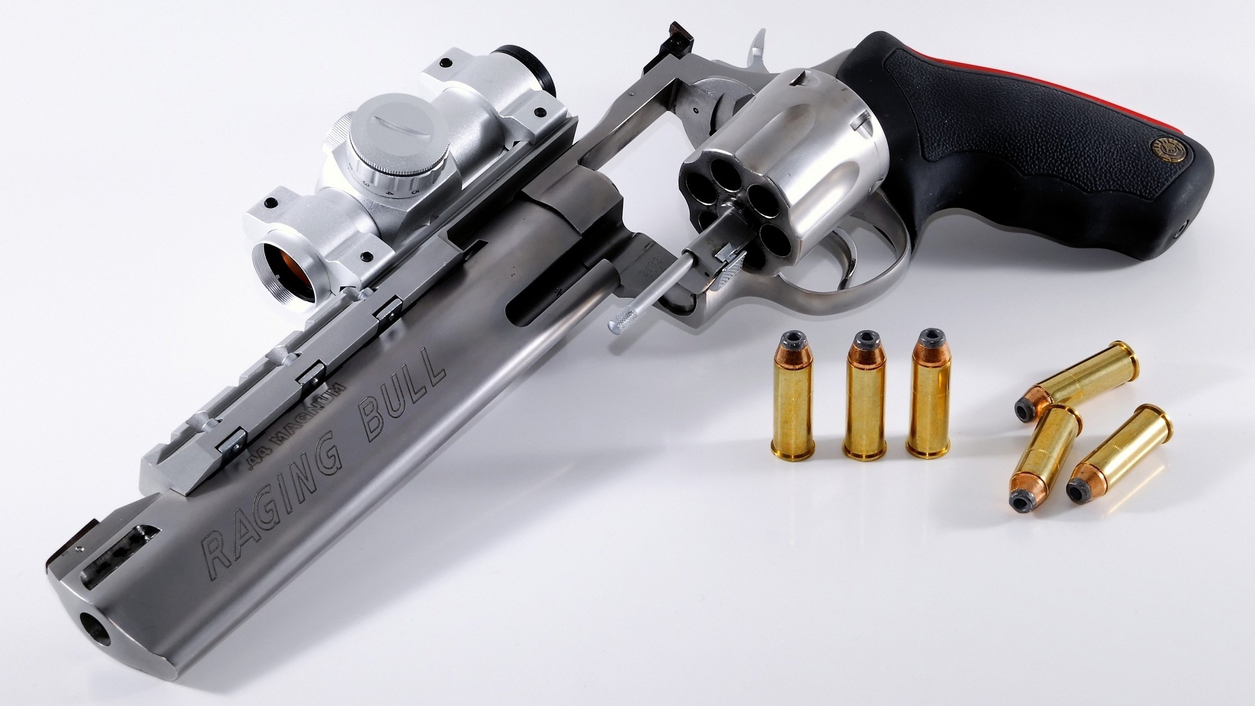 卡拉斯科冠军级表现点燃赛场，芬兰压哨绝杀南非演绎足球奇迹