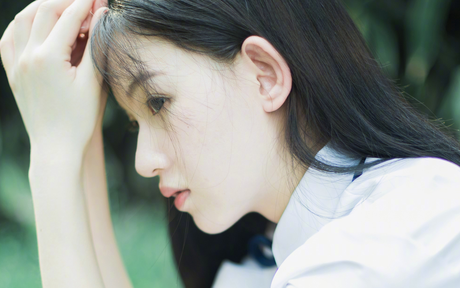 德甲争冠生死时速,法兰西铁骑碾压波兰—绿茵场上的意志与统治力双重奏