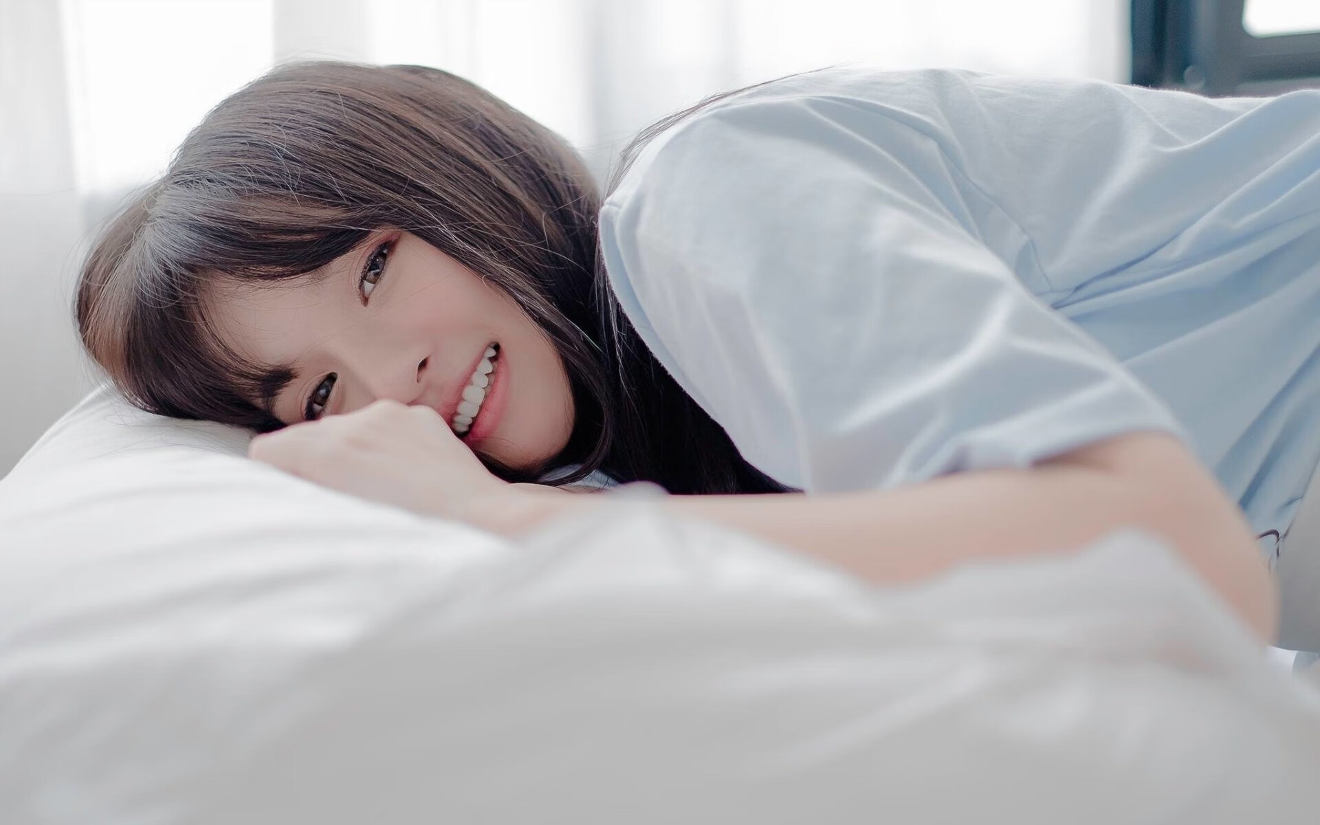 巅峰对决,摩纳哥险胜加纳,贝林厄姆闪耀全场